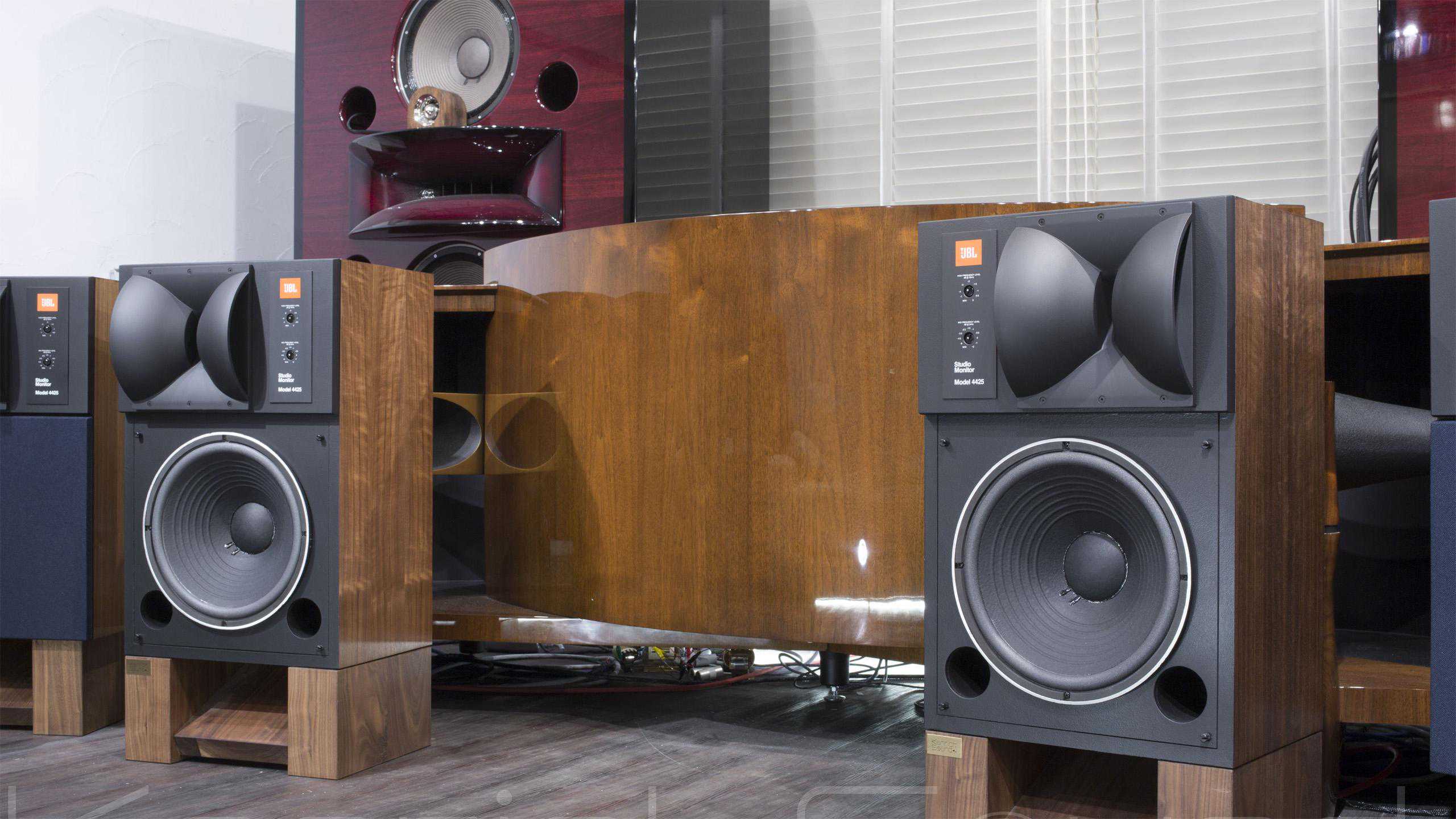 23年前的监听音箱依然可卖两万多，JBL 4425MKII魅力何在？