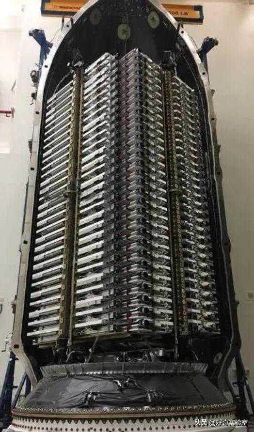 自媒体吹爆钢铁侠星链卫星，一运行5G就死翘翘？