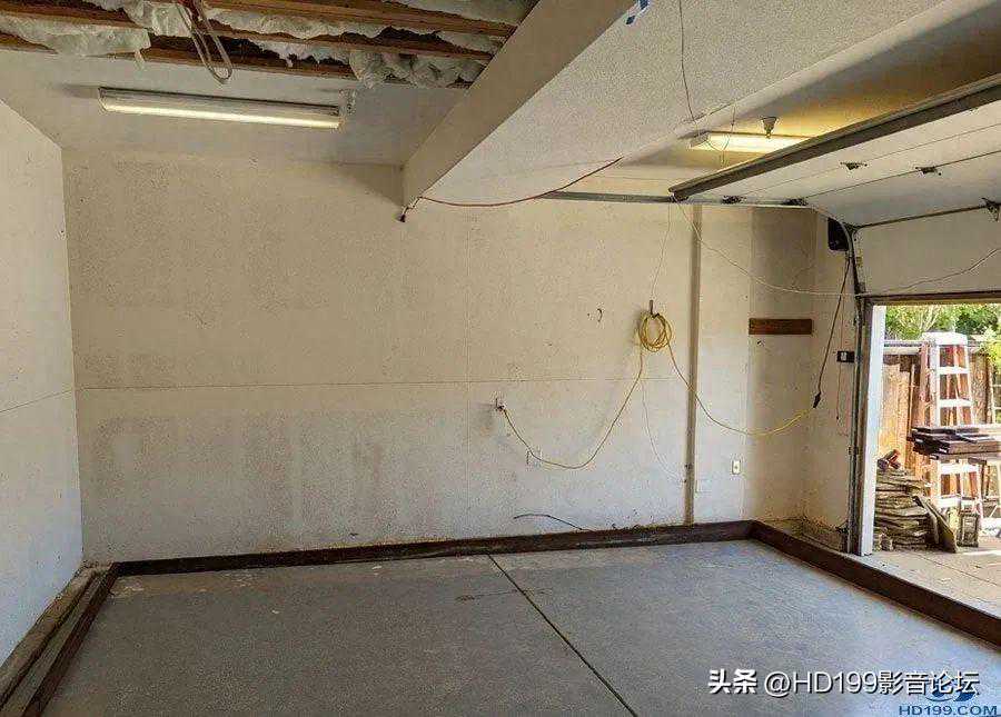 AVS论坛10月最佳影院—JM的车库“房中房”影音室